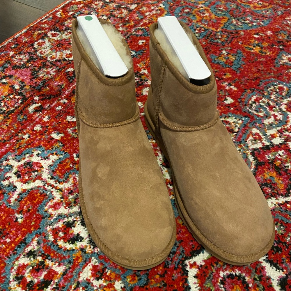 Brand new Mens Ugg boot